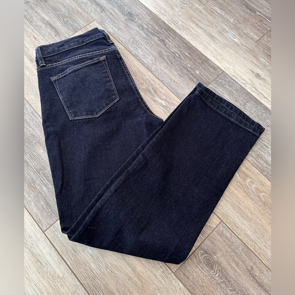 🛍️ LRL  classic straight leg jeans with excellent condition.